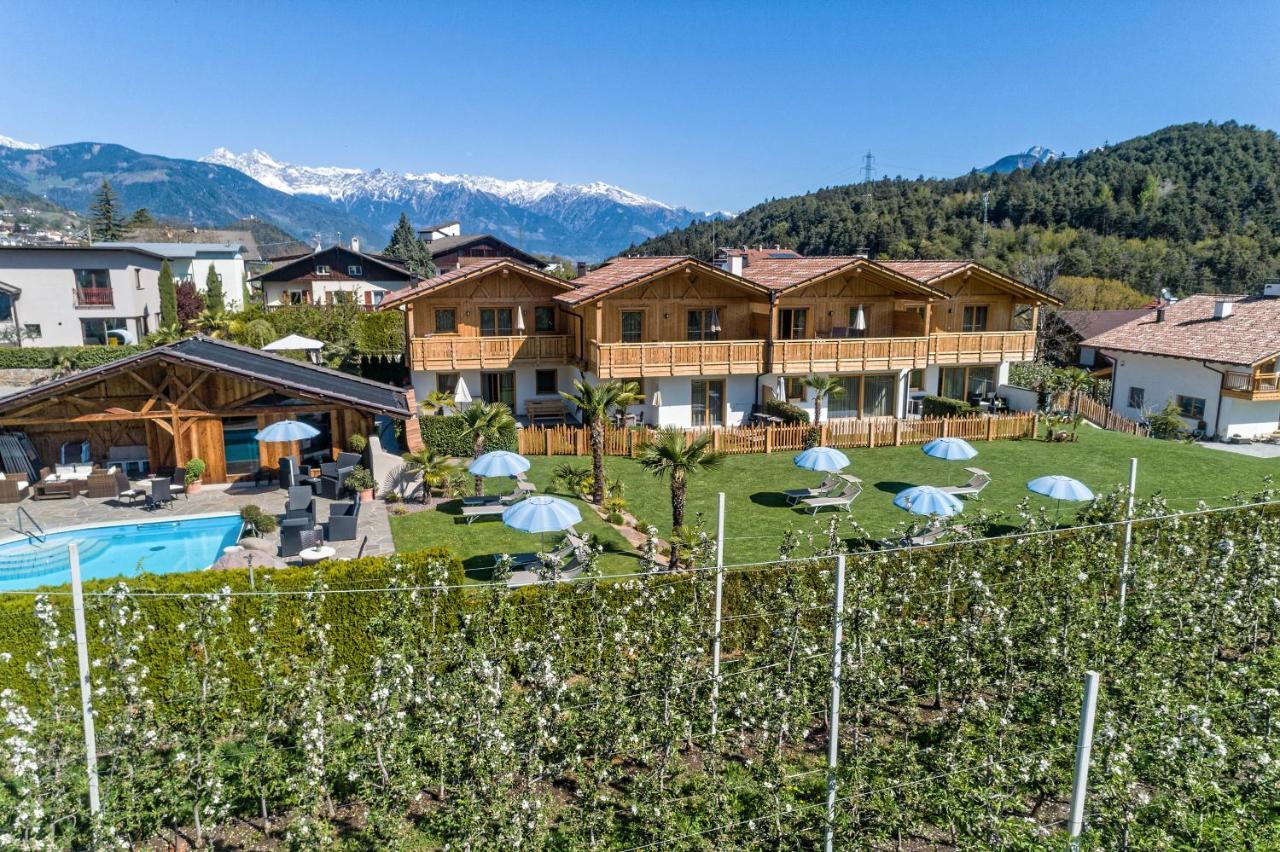 Chalets Schaller Tesimo Bagian luar foto